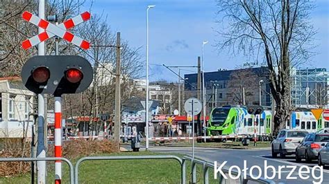 Unikaty Przejazdy Kolejowe W Ko Obrzegu Railroad Crossing Youtube