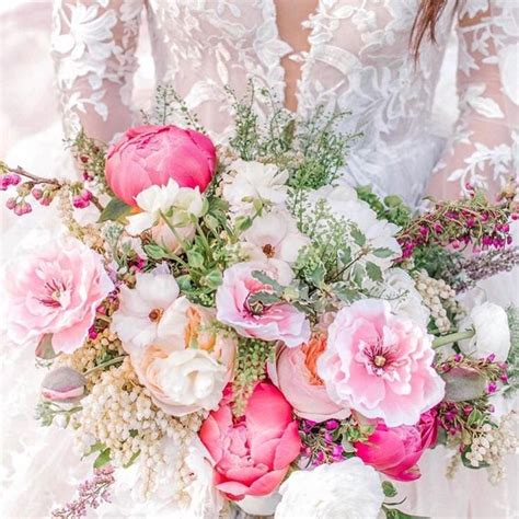 Peonies To Paint Chips On Instagram Named Top Bouquets Of All Time