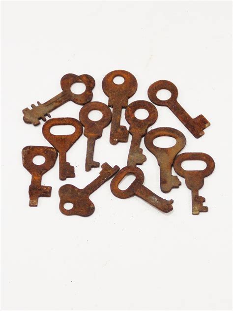 Antique Skeleton Keys Decor Rustic Keys Old Time Keys Old Iron Etsy