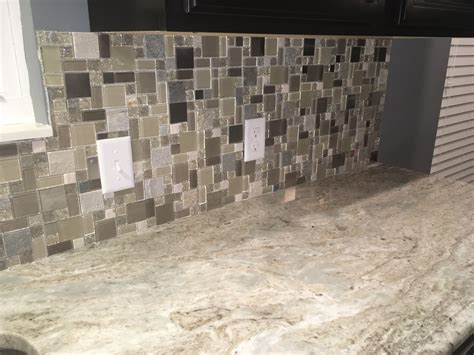 Fantasy Brown Granite Kitchen Countertop with Backsplash