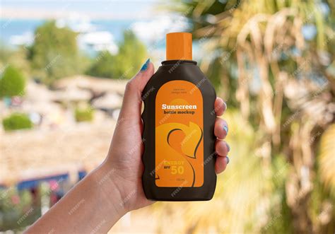 Premium Psd Sunscreen Bottle Mockup