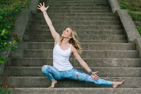 My Favorite Yoga Poses To Photograph 2016 Recap — Tracy Rodriguez