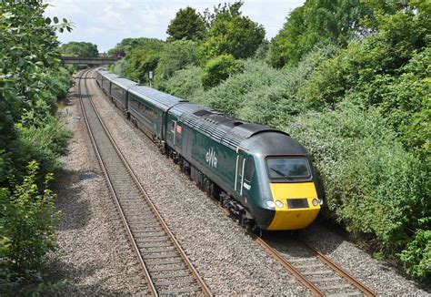 Gwr Castle Set Gwr Castle Set With Class 43 No 43097 Pass Flickr