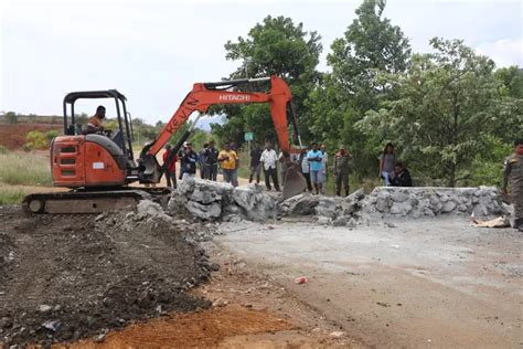 Makam Di Tpu Buper Waena Diancam Akan Dibongkar Cepos Online