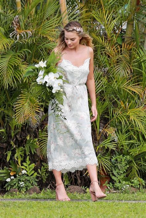 Margot Robbie At Friends Wedding In Kauai Gotceleb