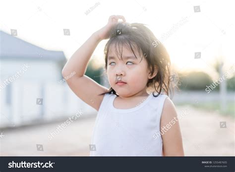 Confused Facelittle 4 Years Old Girl Stock Photo 1255487605 | Shutterstock