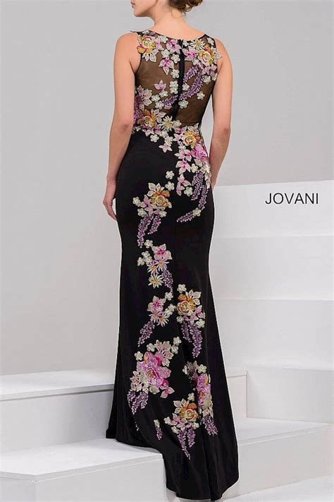 Jovani Gown In Black With Floral Embroidery Vestidos Vestido Chique