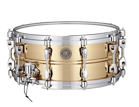 Limitierte Tama Starphonic Snare Drums Bonedo