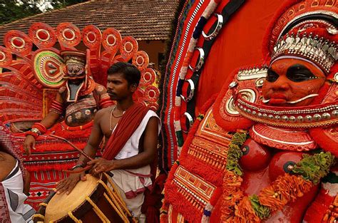 13 Colorful Pictures of Kerala's Onam Festival