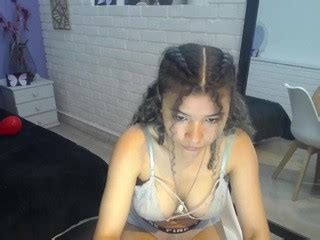 Emma Cute Nude On Webcam In Her Live Sex Chat Sexypussy