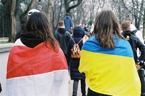 Польська молодь стає менш прихильною до українців: дослідження