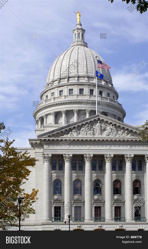 Wisconsin State Image & Photo (Free Trial) | Bigstock