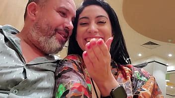 Esa mamada en público que era imprescindible Amy Yamaguchi XVIDEOS