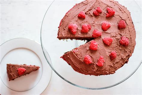 Paleo Chocolate Raspberry Naked Cake With Raspberry Filling Christina The Channel
