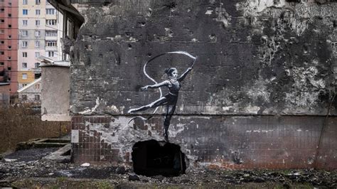 Banksy stands in solidarity with Ukraine by confirming new art | Woman ...