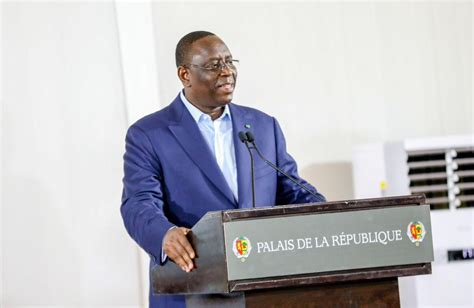 Macky Sall “je Suis Honoré De Recevoir Le Prix Du Leadership Pour La