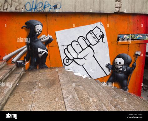 Graffiti Arte Graffiti Urbano Fotografías E Imágenes De Alta Resolución Alamy