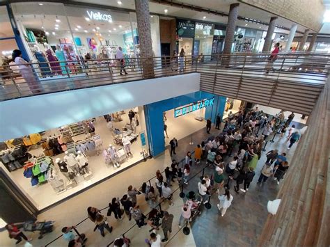 Primark Abre Sus Puertas En El Centro Comercial Luz Del Tajo Revista