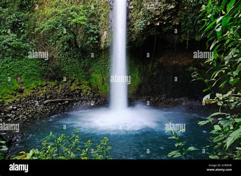 La Fortuna waterfall, Costa Rica, Central America Stock Photo - Alamy