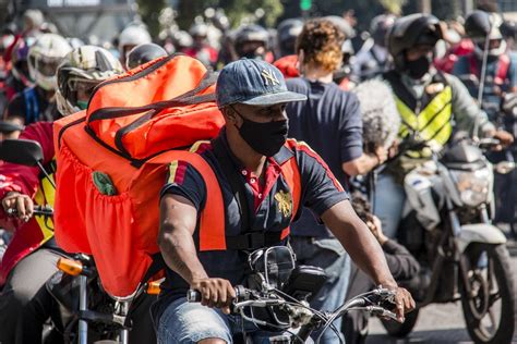 Greve Dos Entregadores Ocorre Em Diversos Estados