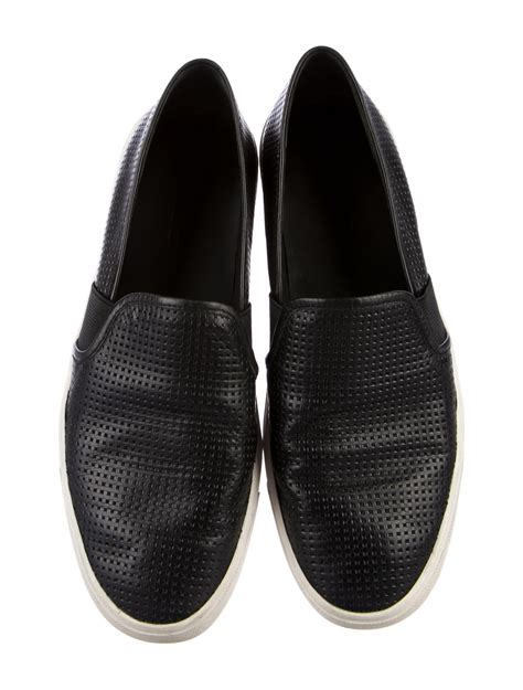 Vince Perforated Leather Slip On Sneakers Shoes Wvn The Realreal