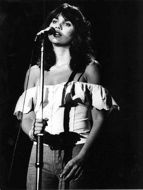 Linda Ronstadt 1974 R Oldschoolhot