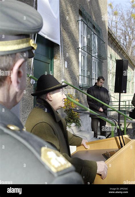 Der Praesident Der Islamischen Glaubensgemeinschaft Anas Schakfeh