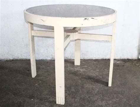 Round Table Round Table HMR Shop N Bid