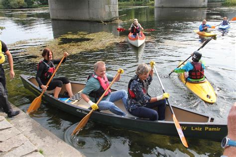 Alle Sitzen In Einem Boot