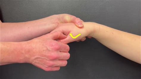 Valgus And Varus Stress Test For Thumb Whitworth Athletic Training Youtube