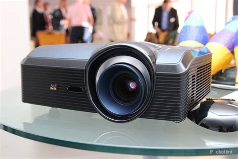 ViewSonic Pro9000 Laser Hybrid LED Lampless Projector Pictures And Hands On