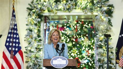 Casa Alb A Intrat N Spiritul S Rb Torilor De Iarn Jill Biden A