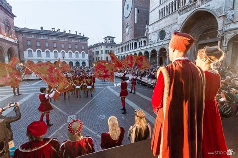 Novembre Divertimento Per Tutti I Bimbi Alla Festa Del Torrone Di