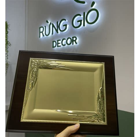 Bảng Vinh Danh Gỗ Kim Loại Vàng Mẫu 11