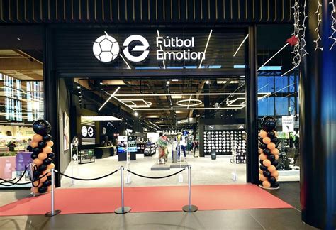 F Tbol Emotion Abre La Tienda De F Tbol M S Grande De Espa A En El Cc