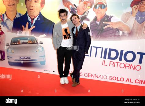 Fabrizio Biggio Und Francesco Mandelli Bei Der Premiere Des Kinofilms