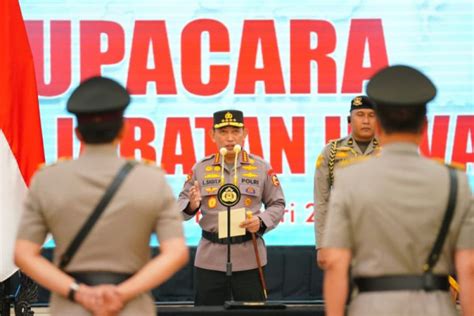 Polri Naikan Pangkat Setingkat Lebih Tinggi Ke 13 Pati