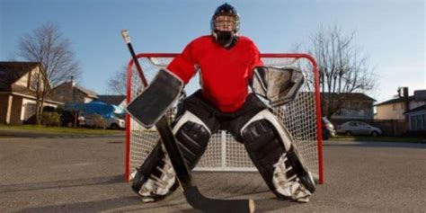 3 Best Street Hockey Goalie Pads To Get In 2025