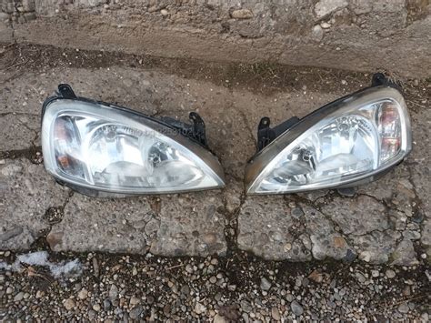 ляв и десен фар за опел корса ц OPEL CORSA C Фарове, Стопове, Мигачи ...