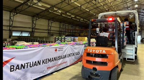 Foto Gandeng Pmi Dan Tvone Kfc Indonesia Salurkan Dana Kemanusiaan