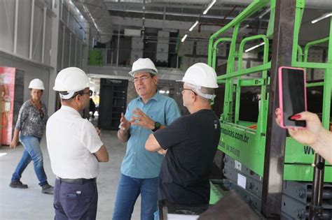 Mano Medeiros Visita Novas Instala Es Do Supermercado Arco Mix Que