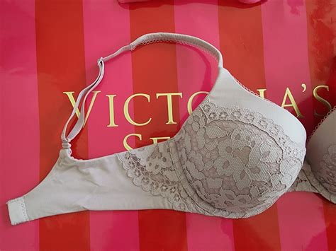 NWT Victoria S Secret Body By Victoria Lined Perfect Coverag Bra 34C