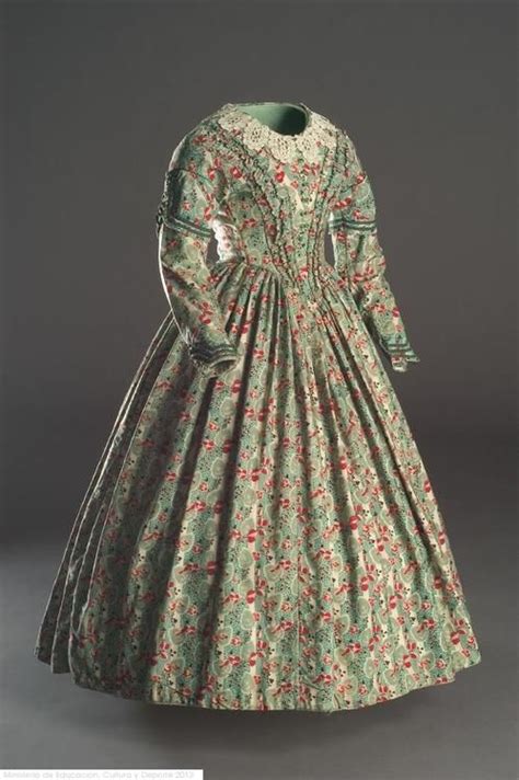 Fashionsfromhistory Dress C 1840 Spanish Museo Del Traje Vintage