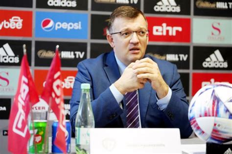 Vslv Latvijas Futbola Izlases Galvenais Treneris Komentējis Kārtējo