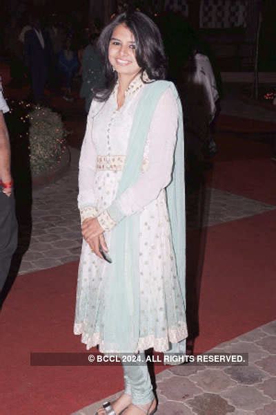 Gargi Warhekar During Rathin And Riddhima Deshpandes Wedding Reception