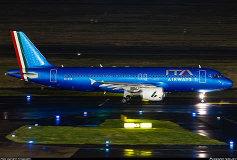 Ei Dte Ita Airways Airbus A Photo By Finnographie Id