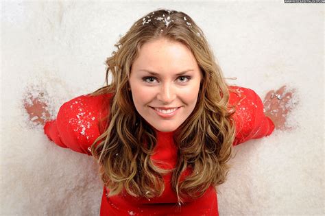 Lindsey Vonn Full Frontal Celebrity Beautiful Babe Posing Hot