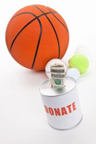 Donating To Youth Sports Charities Is A Great Way To Help Communities