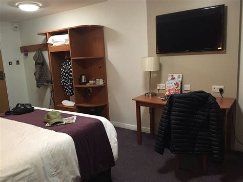 PREMIER INN BROMSGROVE CENTRAL HOTEL $54 ($̶6̶2̶) - Updated 2022 Prices & Reviews - England