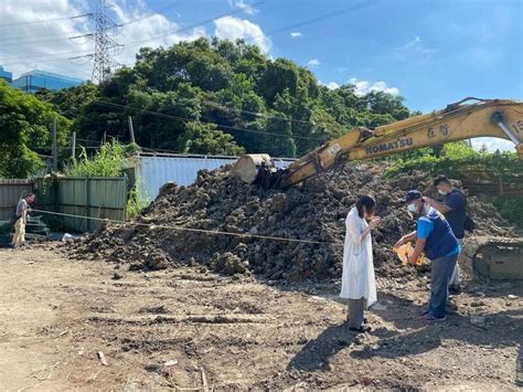 營建工地土石方亂倒國有地 遭處停工司機重罰18萬 生活 自由時報電子報